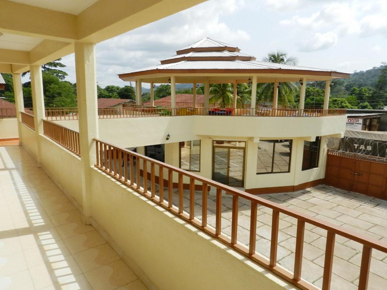 Paloma Guest House Kenema Экстерьер фото