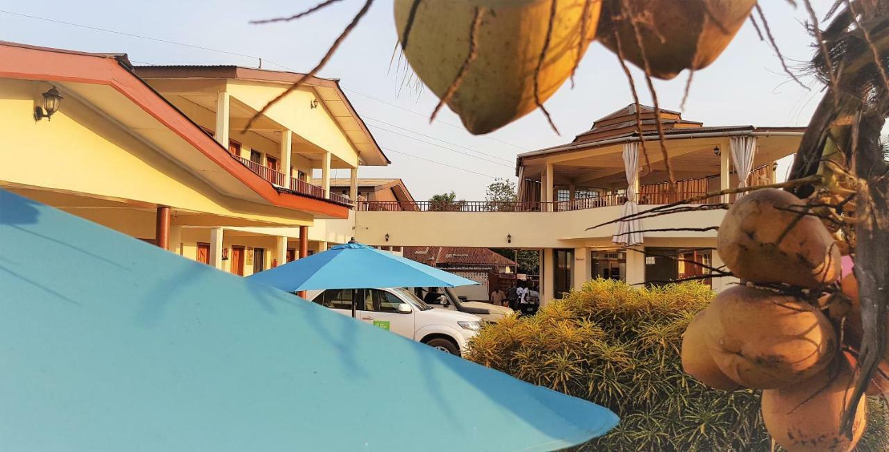 Paloma Guest House Kenema Экстерьер фото